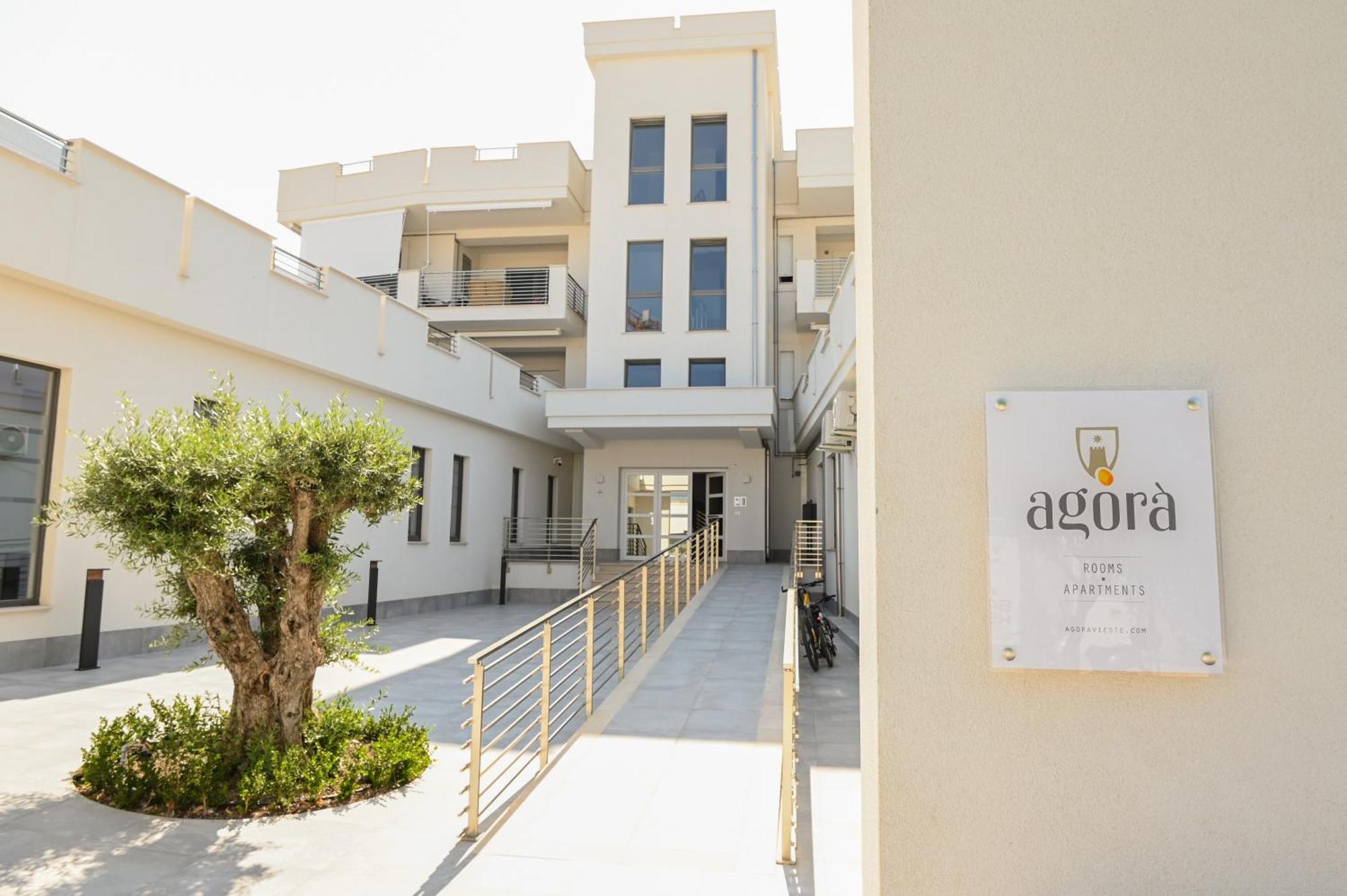 Agora Vieste Rooms & Apartments Exterior photo